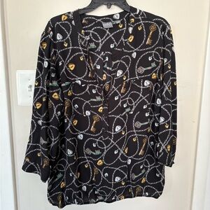 New York & Company Black Chain Print Blouse